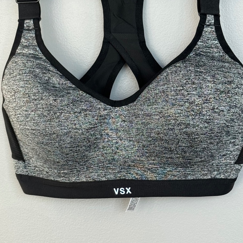 Victoria's Secret VSX Sport Bra 32D Grey Heather Racerback High Impact Workout - Picture 3 of 15